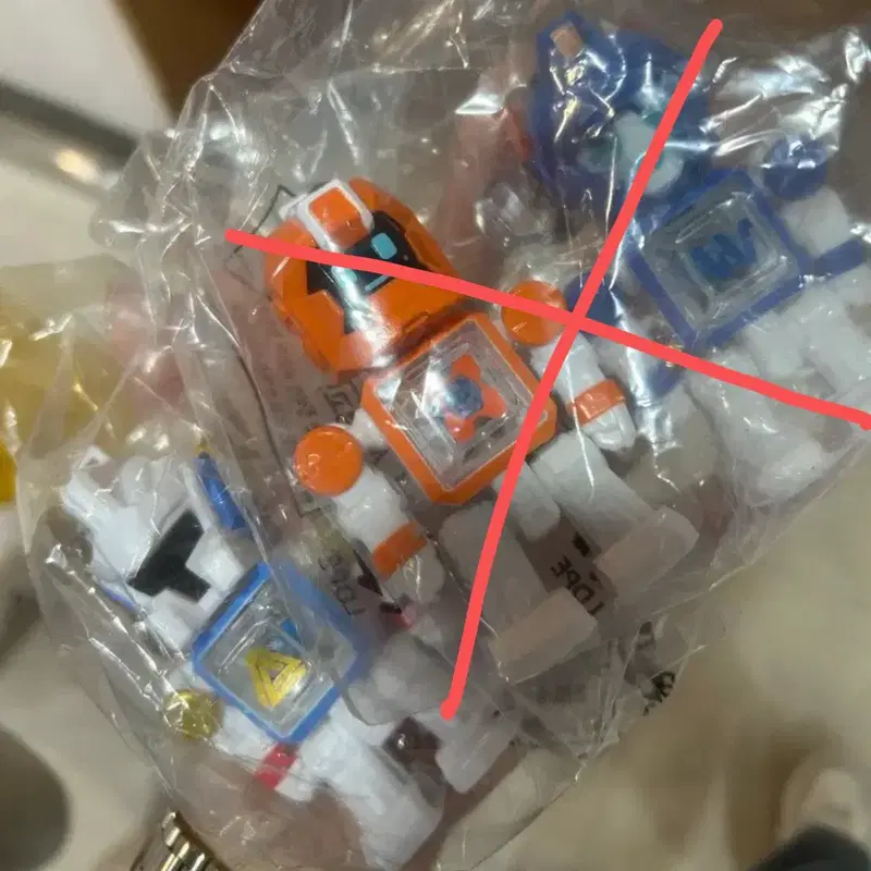 또봇 코어로이드 피규어 키캡 키링 트라이탄