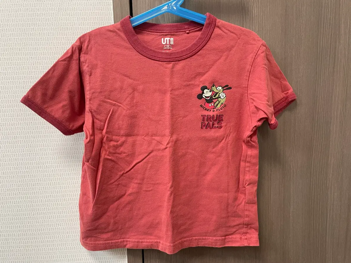 우체국택포) 유니클로 키즈 UT 디즈니 미키 반팔티 110사이즈