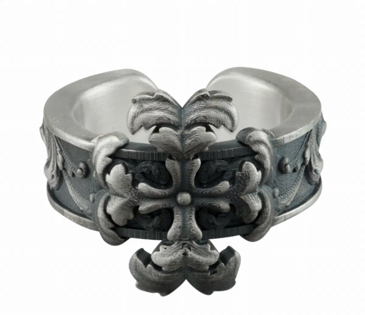 즐로리아 CORVEN RING BAROQUE CROSS RING III