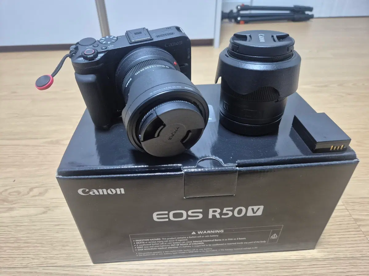 캐논 EOS R50V 14-30렌즈 + 시그마 18-50 f2.8