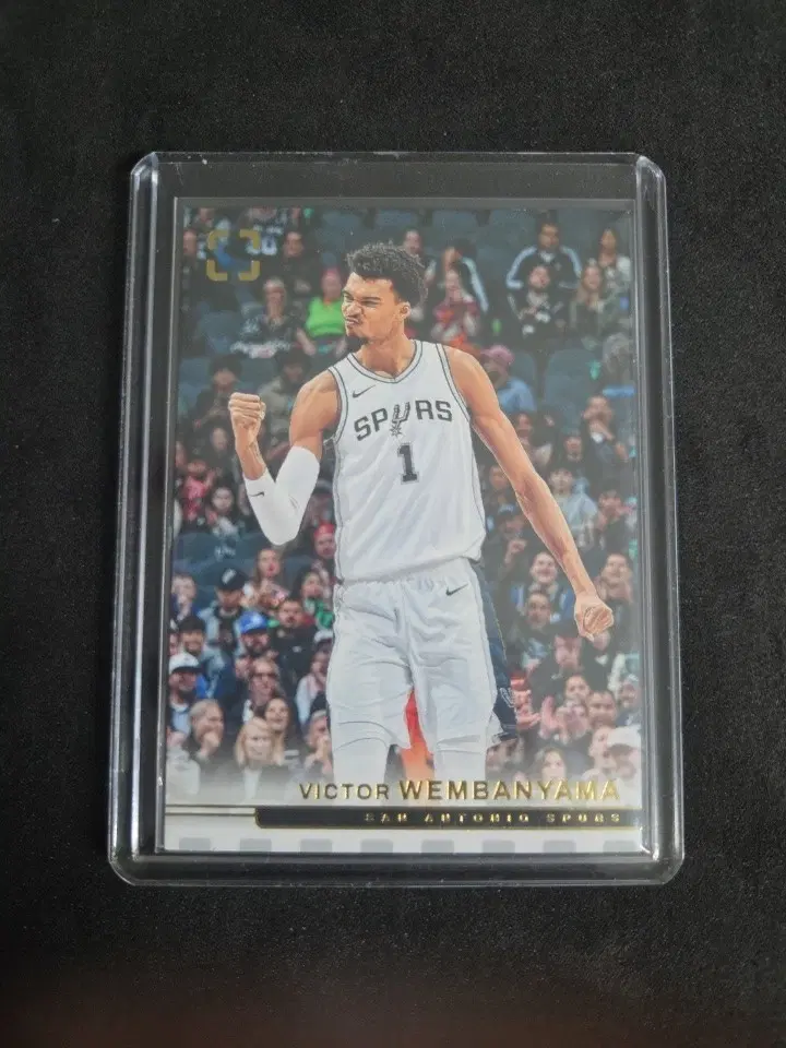 2024-25 Panini Photogenic Victor Wembanyama #55 San Antonio Spurs
