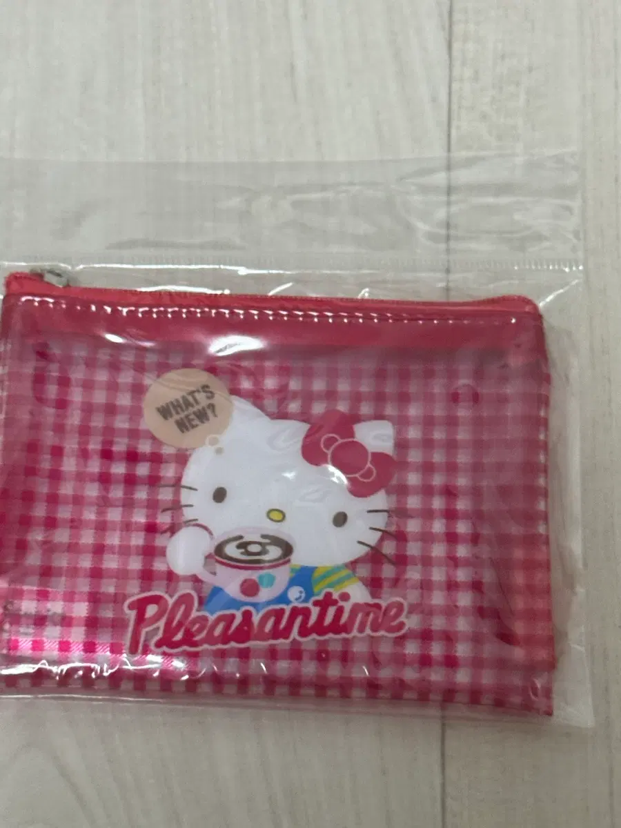 키티 지갑 50주년 pvc