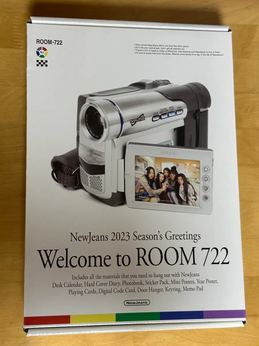 뉴진스 2023 시즌 그리팅 ROOM 722