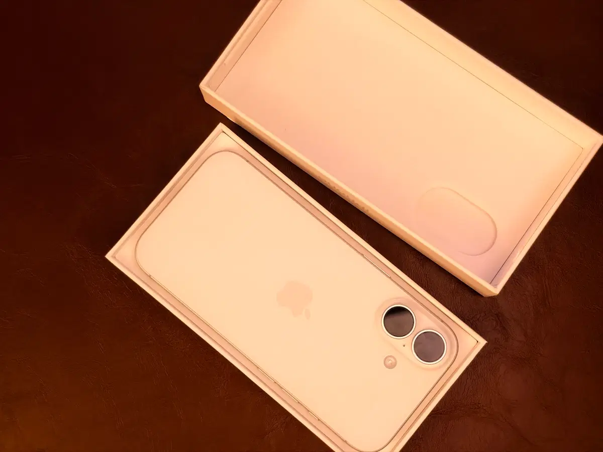 아이폰17 화이트 256GB 풀박스