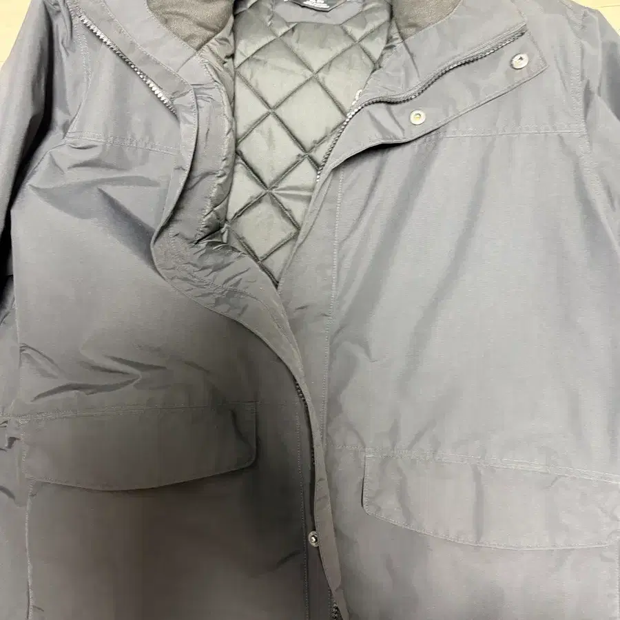 파타고니아 이스머스 자켓 블랙 XL