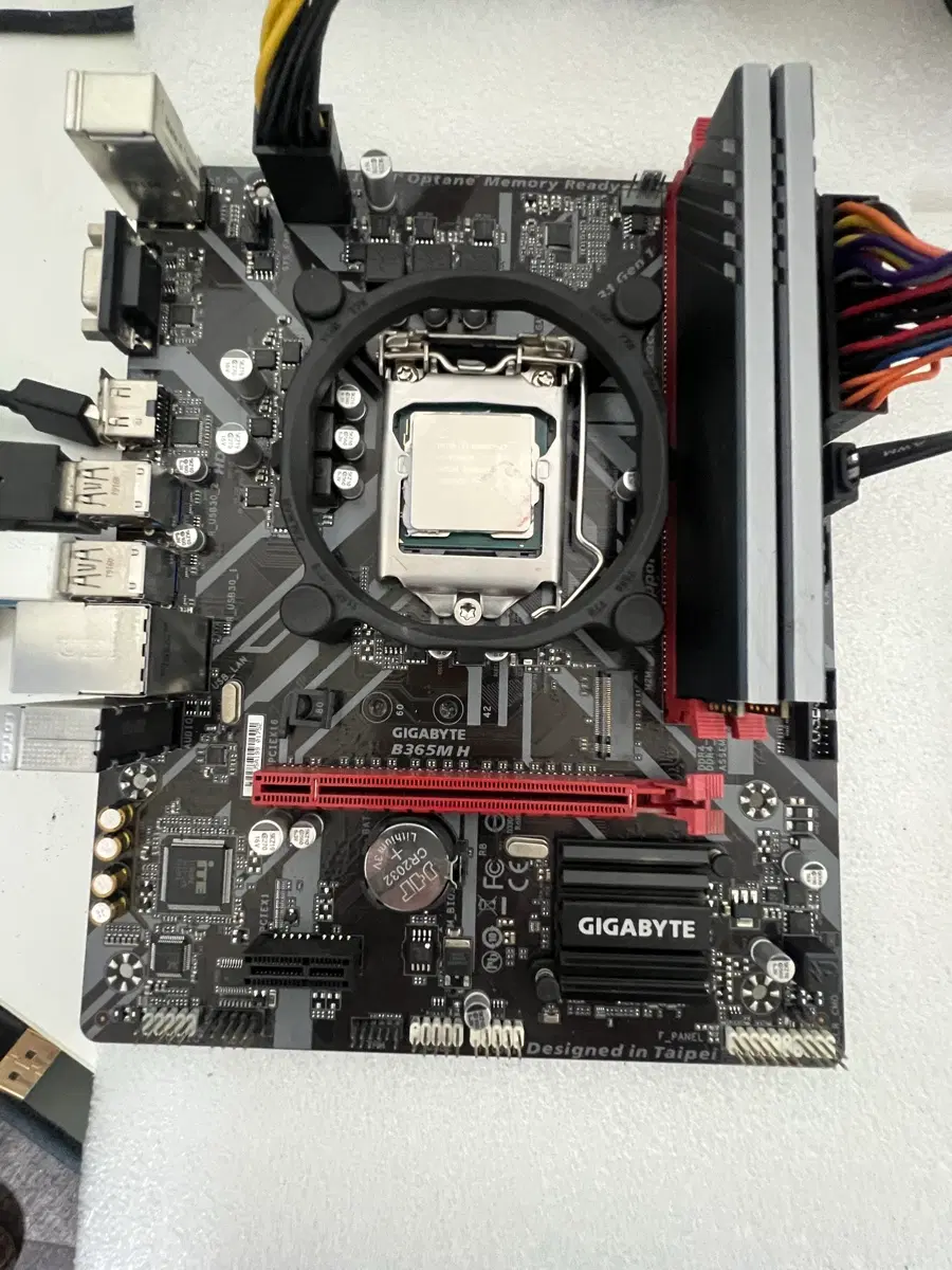 I7-9700kf + b365m 보드 팝니다