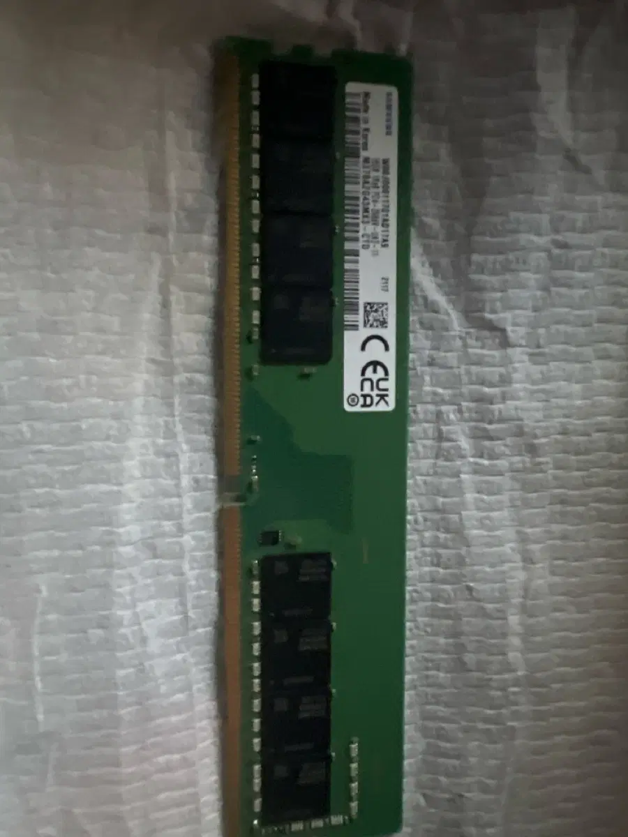 삼성 DDR4 16GB 2666MHz 램