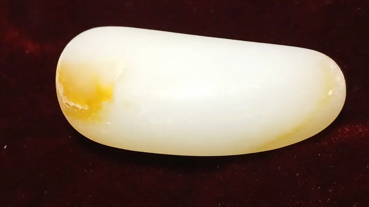 티베트 화전옥 백옥 76g