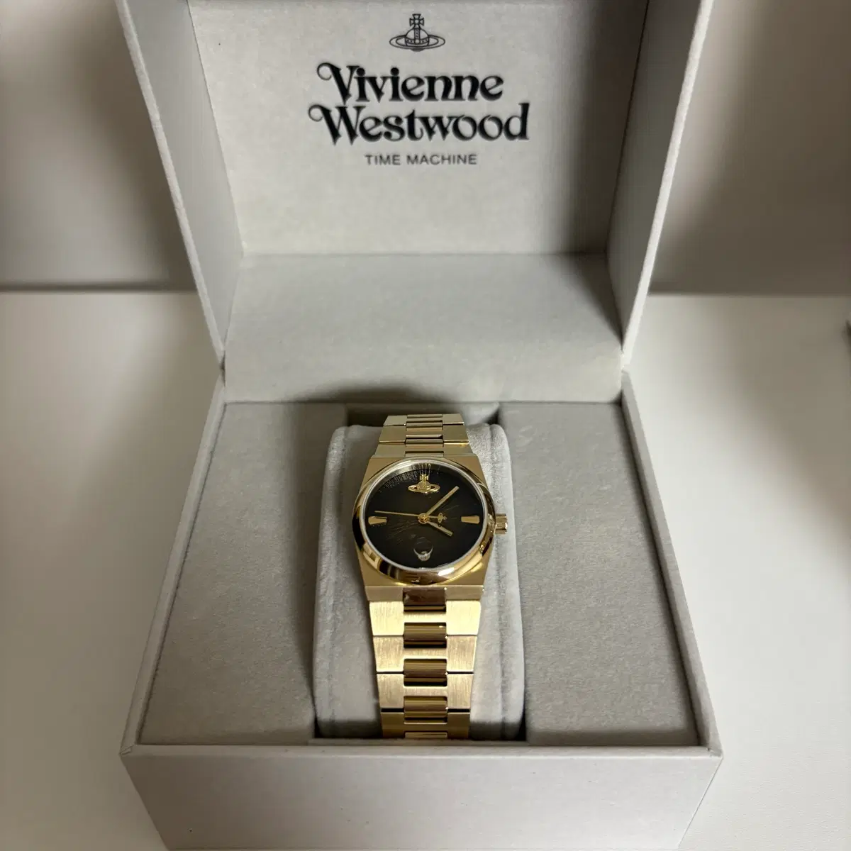비비안웨스트우드 The Hoxton VV332MTGD
