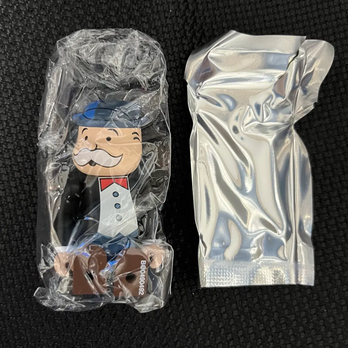 베어브릭 49탄 아티스트 모노폴리