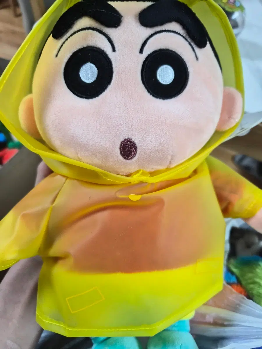 짱구 인형 비옷