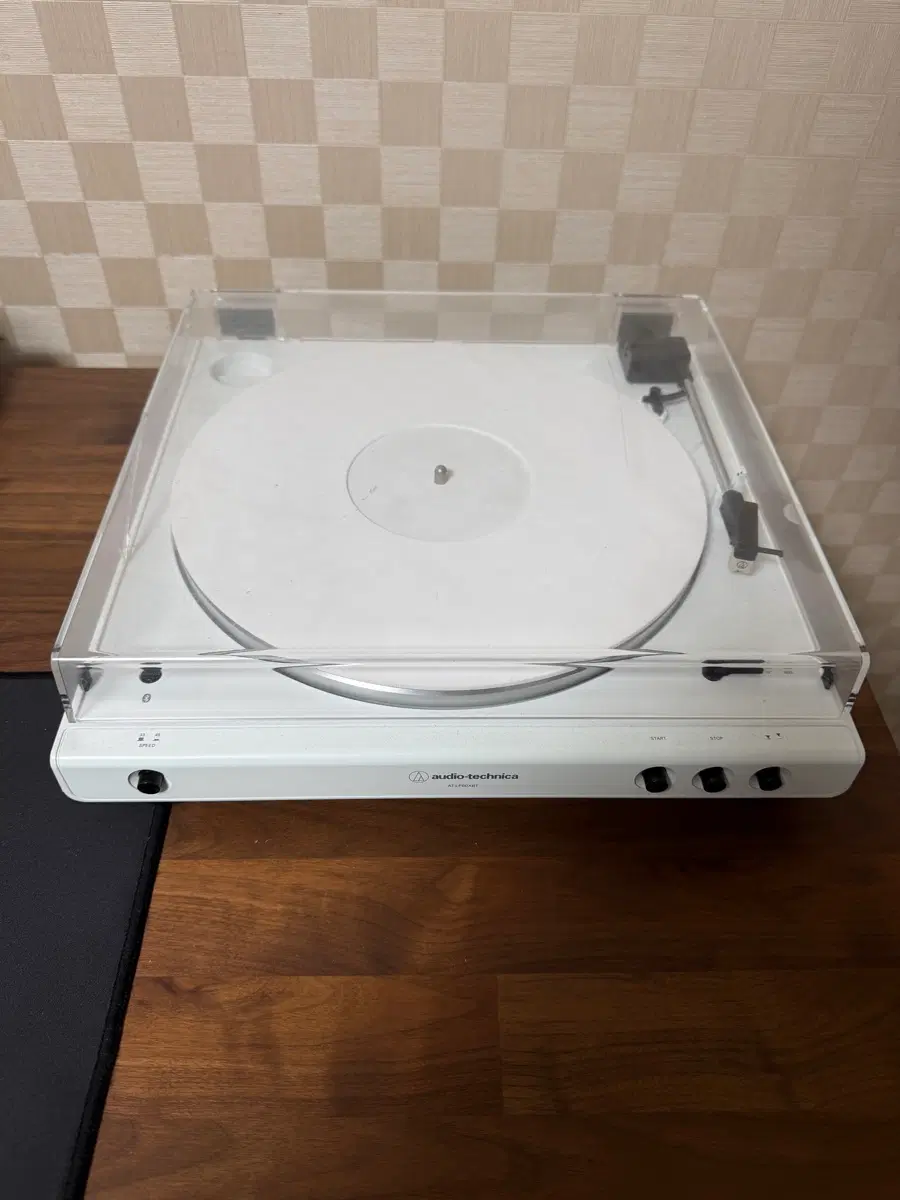 오디오테크니카 AT-LP60XBT 화이트