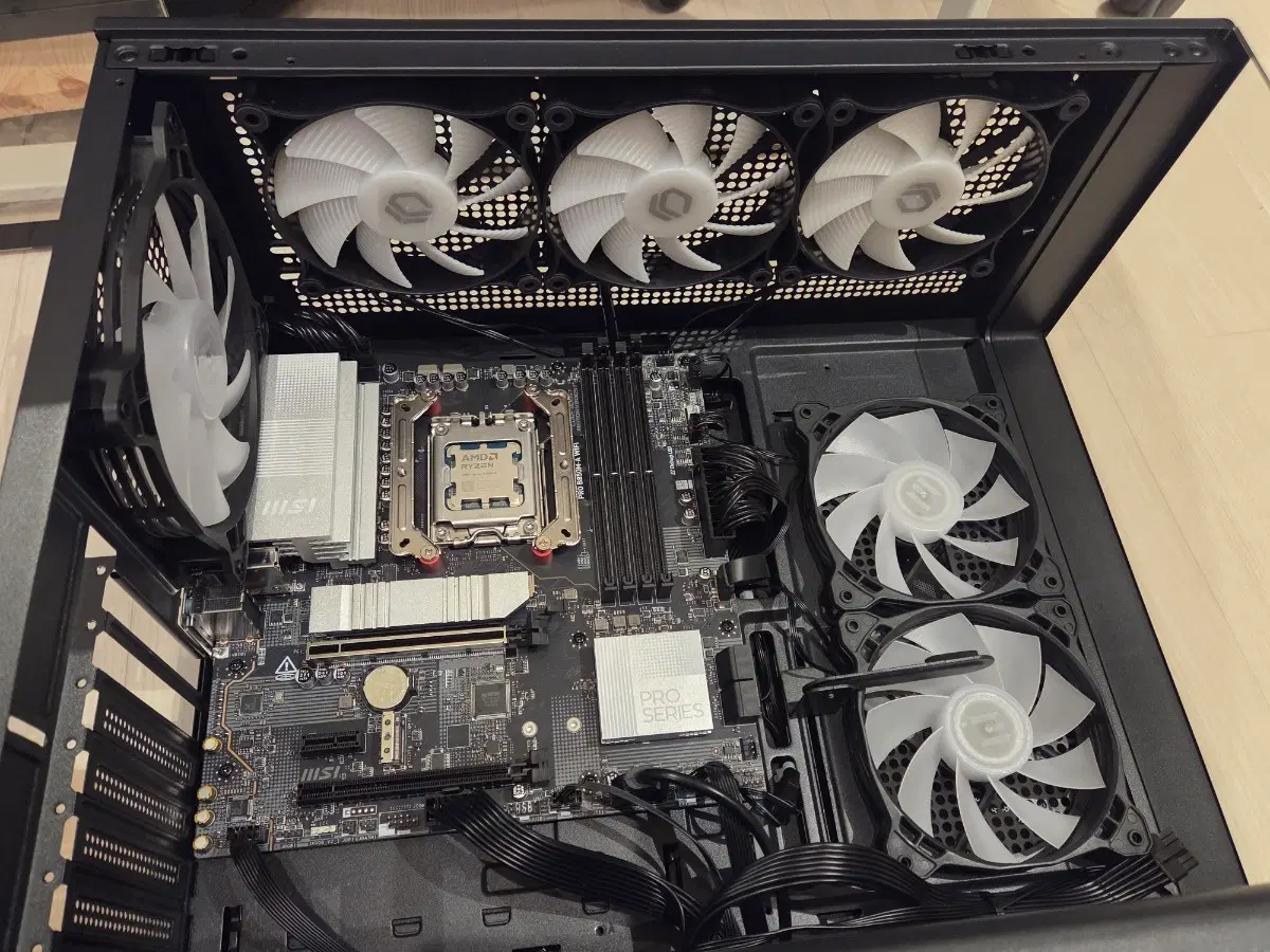 9800x3d RTX5060 NVMe2TB