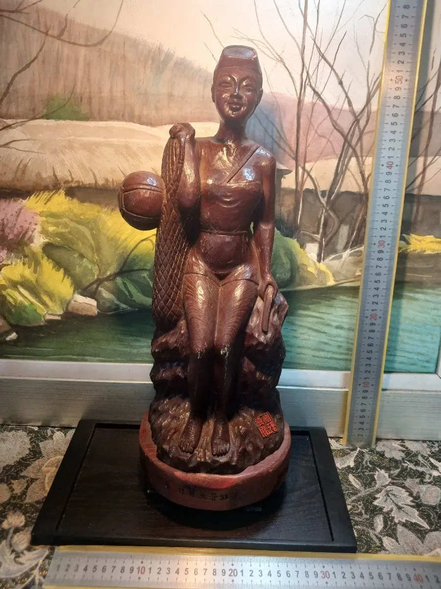 목각 해녀 조각상
