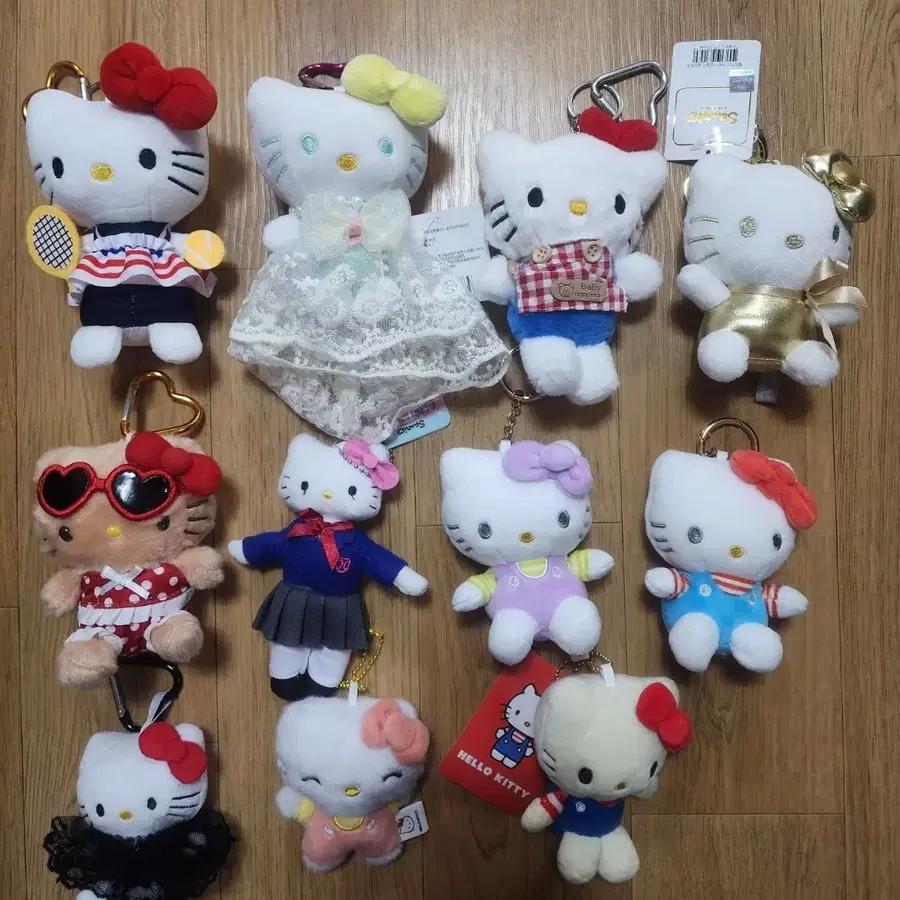 헬로키티 인형 키링 11종