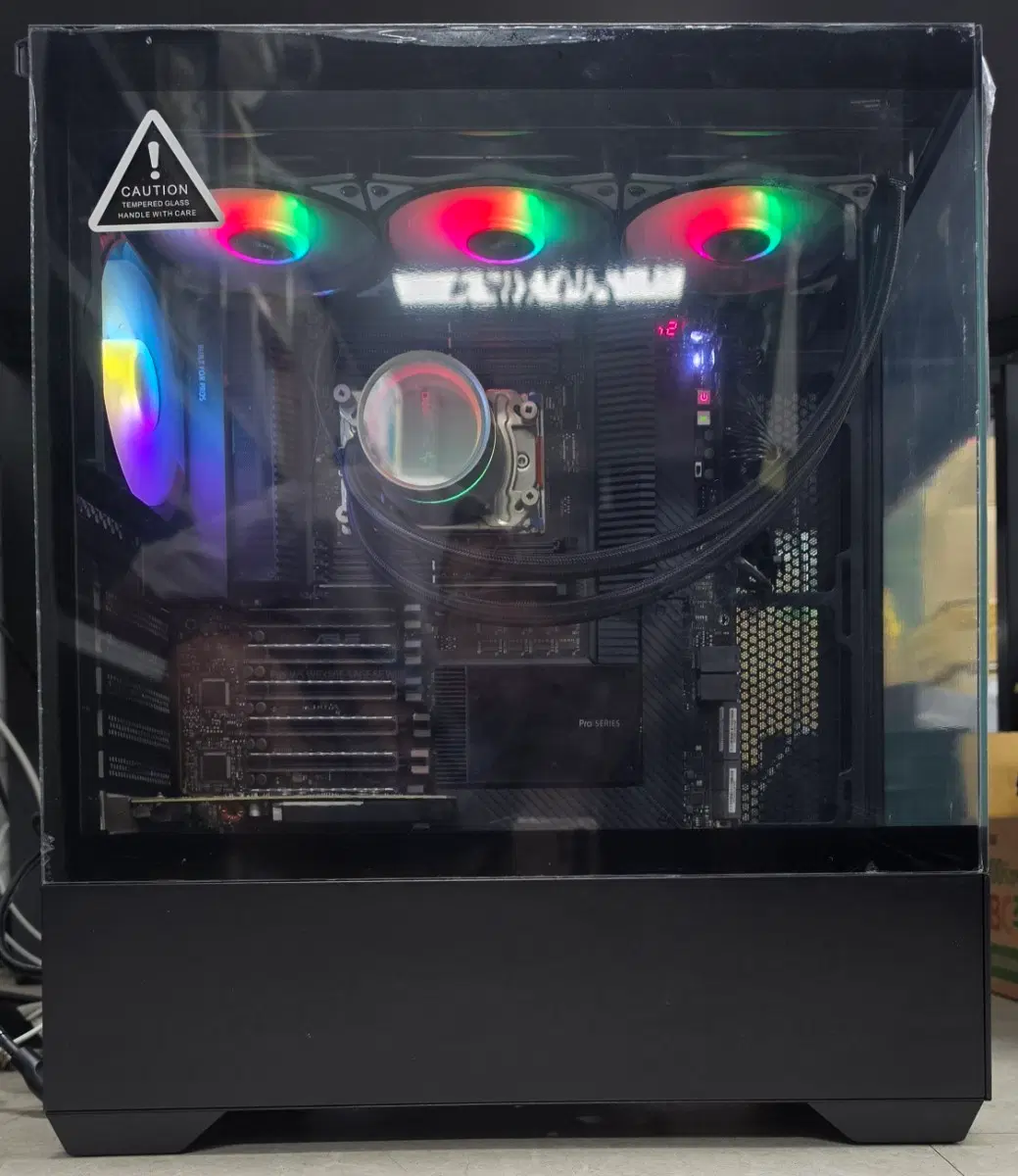 32코어 64쓰레드 3975WX 64GB 2TB WRX80 1000W 초고사양 PC