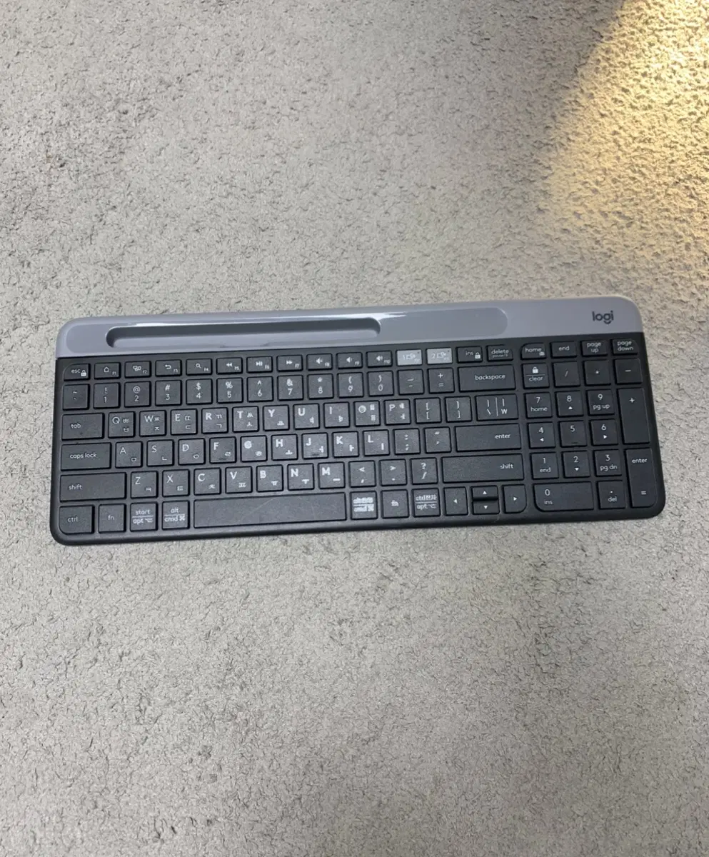 로지텍 k580 블루투스 키보드(글확인)