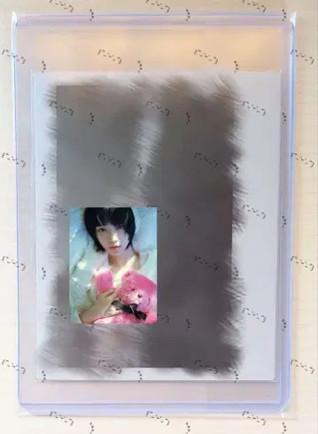 ILLIT 아이릿 모카 인스턴트 사진 폴라로이드 180장 한정판