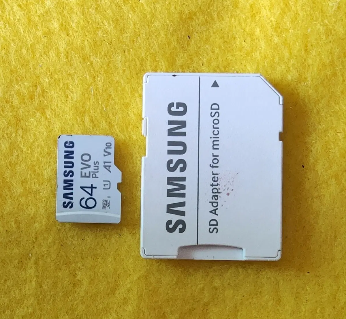 삼성 마이크로SD카드 64GB + SD카드 어댑터