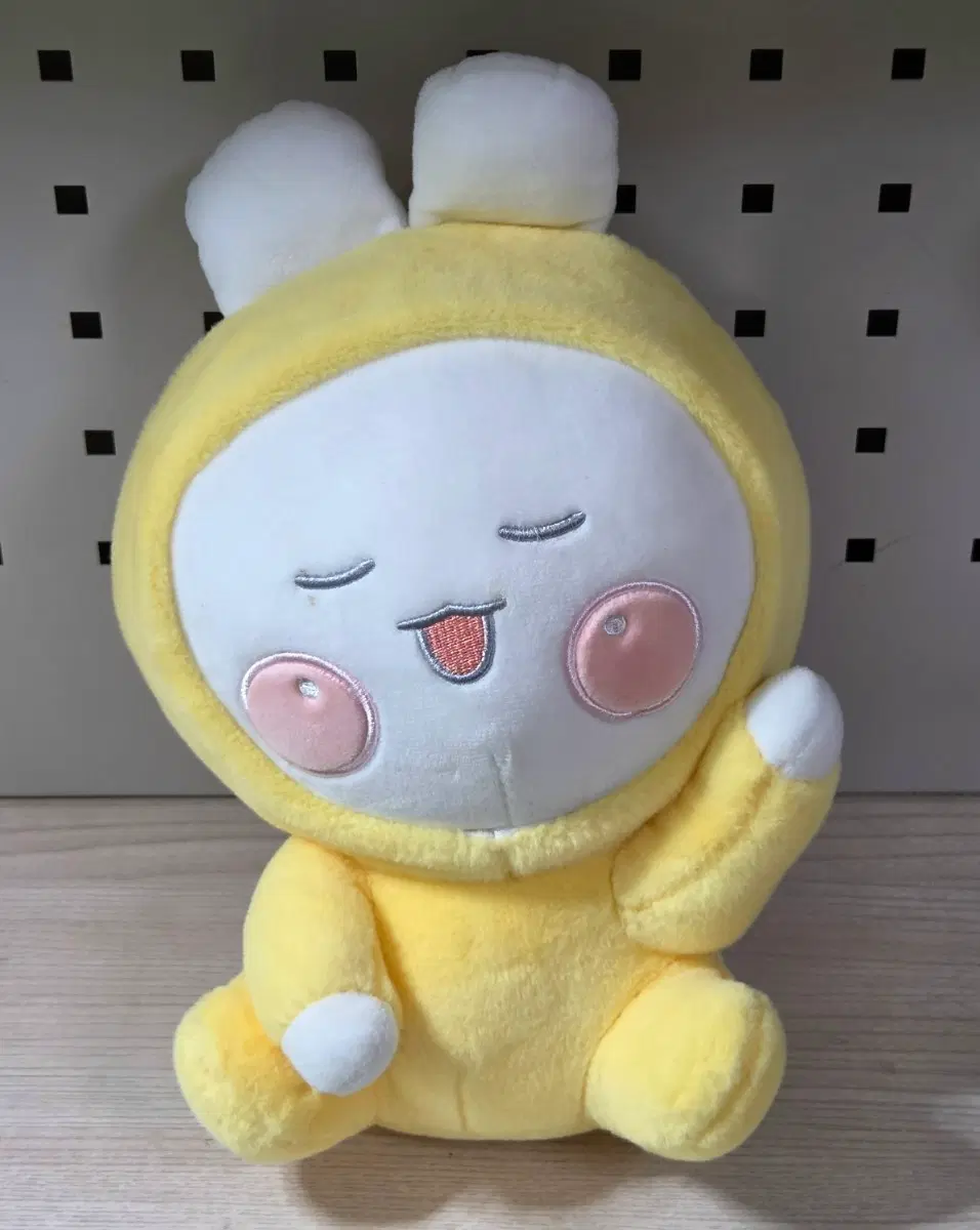 인형뽑기_노란 토끼 봉제인형