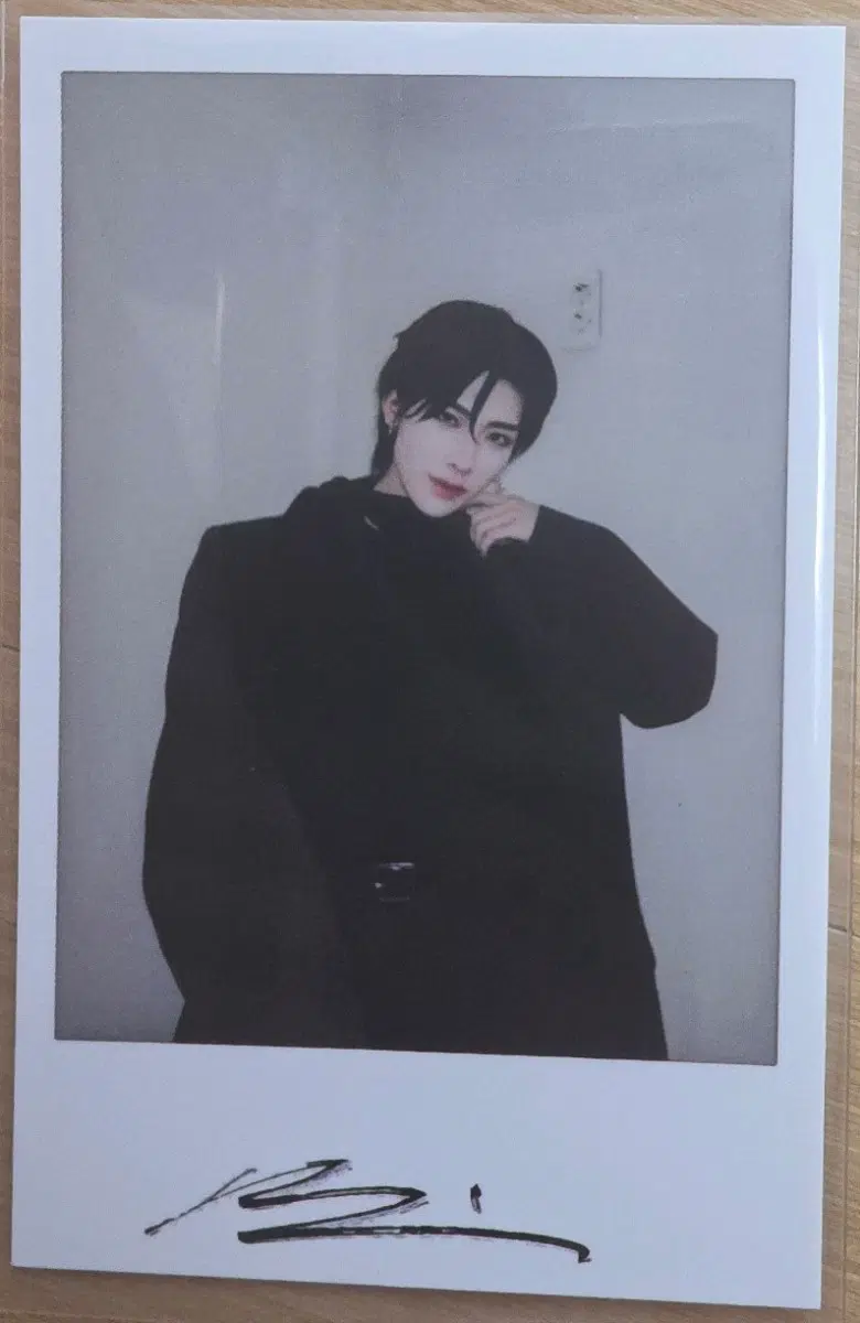 제로베이스원 리키 마담 피가로 옴므