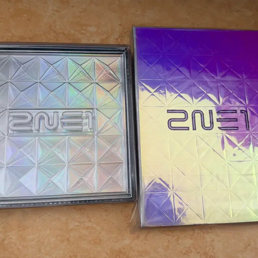 2NE1 투애니원 데뷔싱글 및 첫 정규 앨범