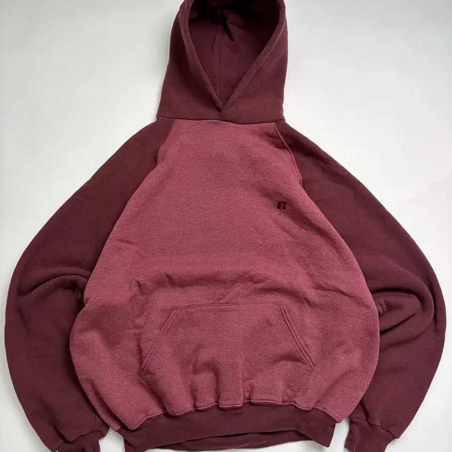 00s Russell Two Tone Hoodie (burgundy)