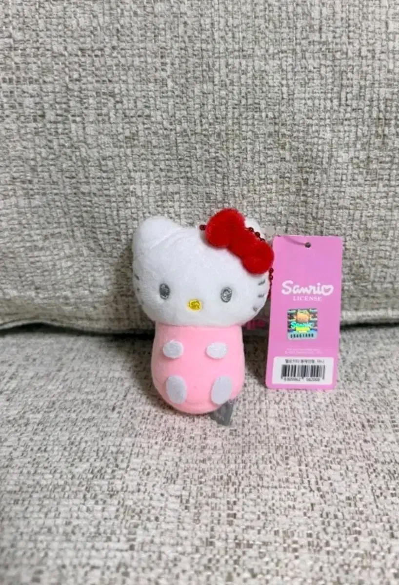 정품 산리오 미니 헬로키티 키링인형