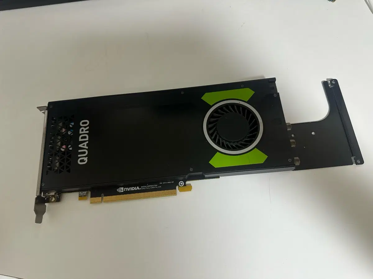 엔비디아 쿼드로 그래픽카드 P4000