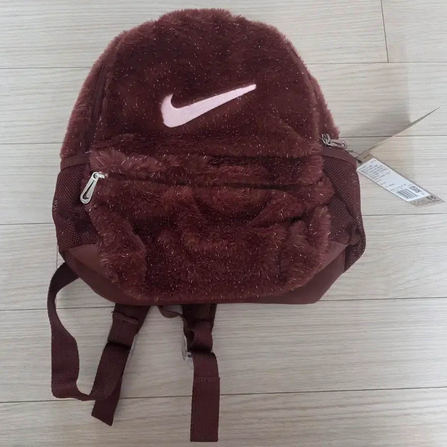 퍼 백팩 버건디