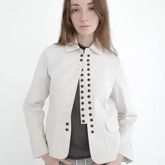Sankofa Puella 산코파퓨엘라 멀티플 버튼 자켓 베이지 Multiple button jacket