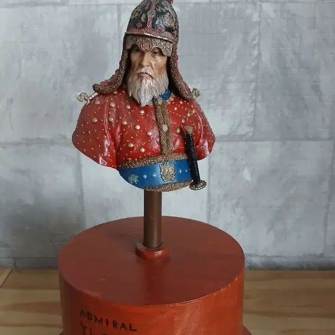 이순신 장군 피규어