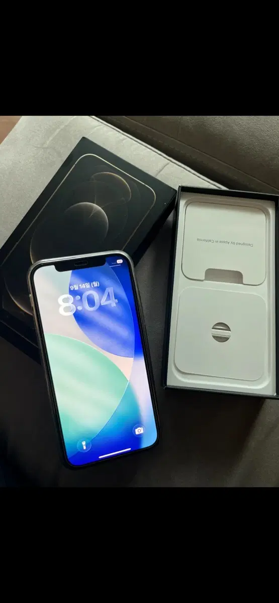 아이폰 12 Pro 128GB 순정폰 배터리 83% 외관 깨끗