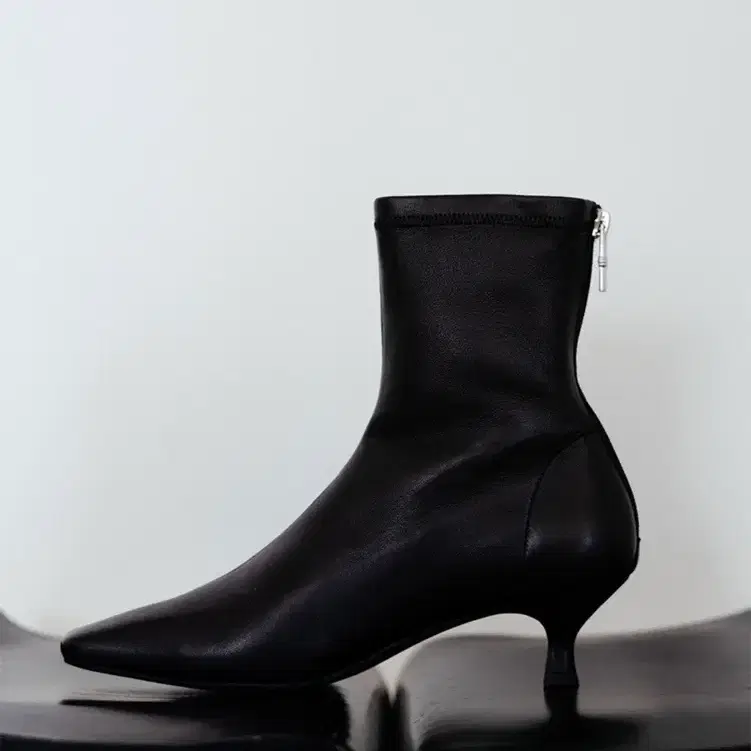 루에브르 앵클부츠 Lisiere Ankle