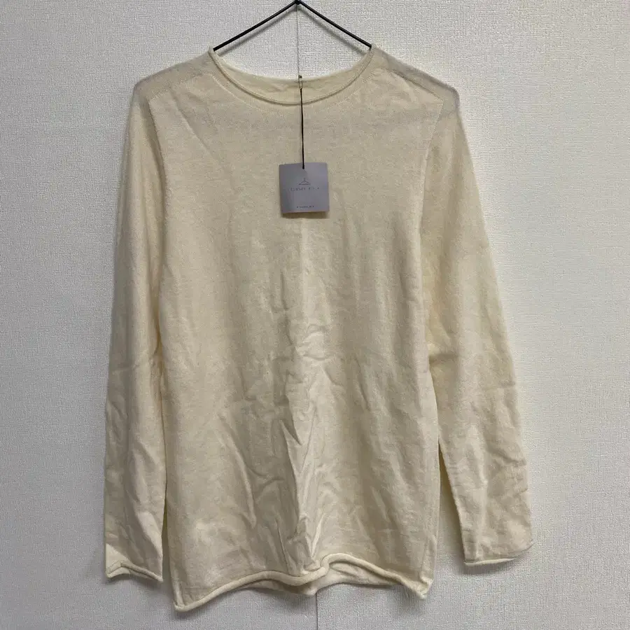 98000원 새상품) 클로젯 914 니트