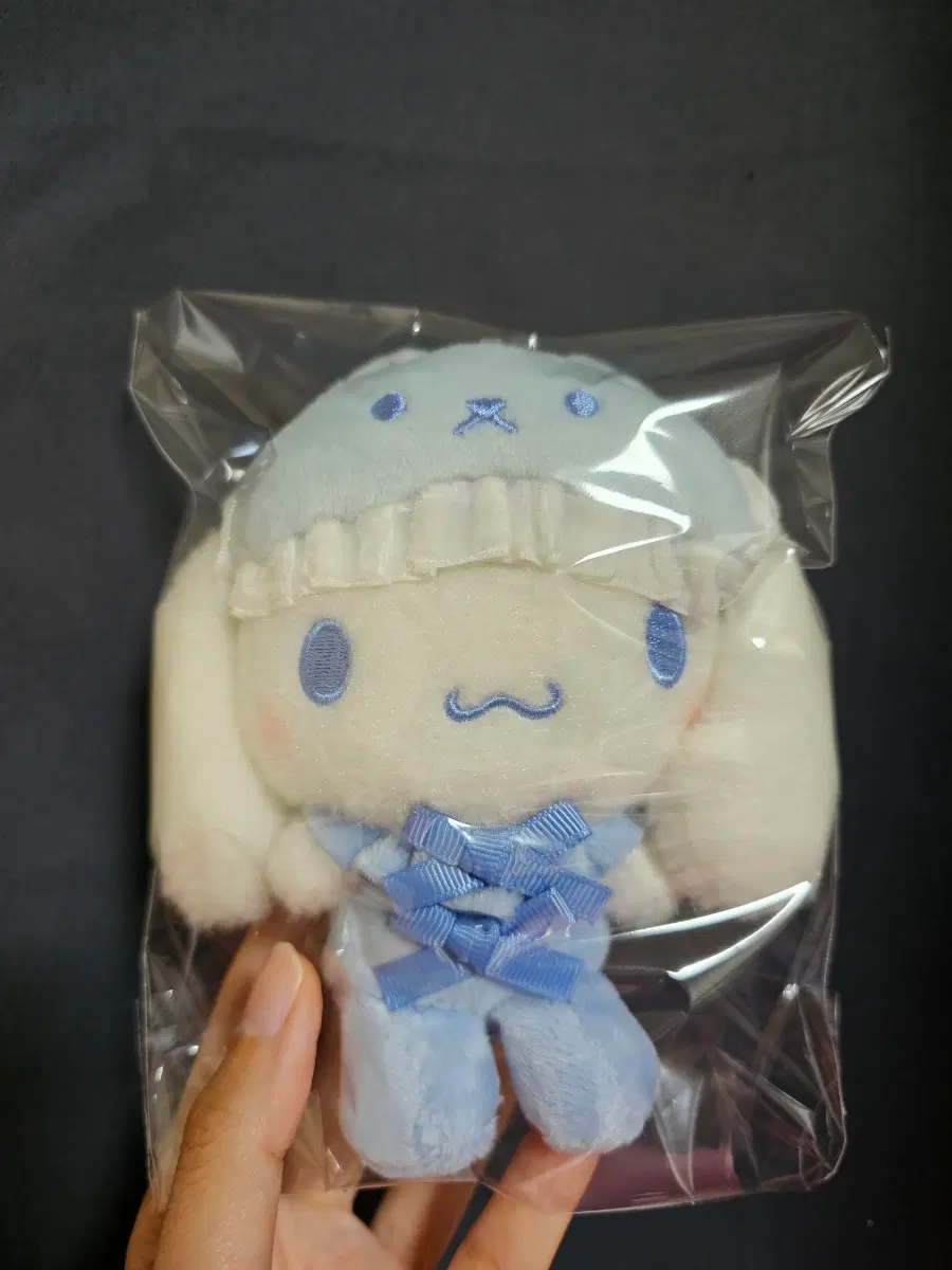 산리오 시나모롤 안대 파자마 인형 키링