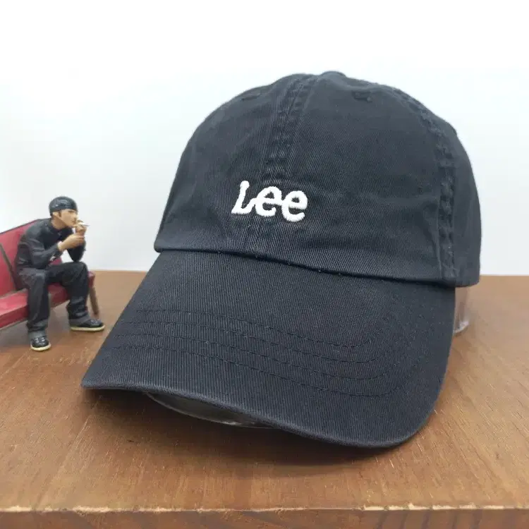 Lee 리 아메카지 빈티지 모자 스몰 트위치 로고 코튼 커브 야구 볼캡 블랙