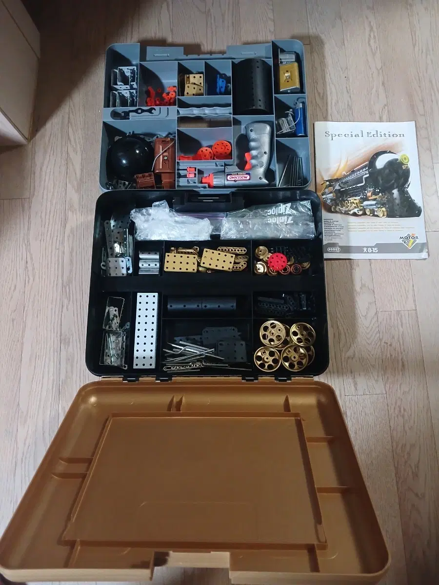 정통 철제 조립 블록 메카노(MECCANO) 레일로드 스페셜 에디션