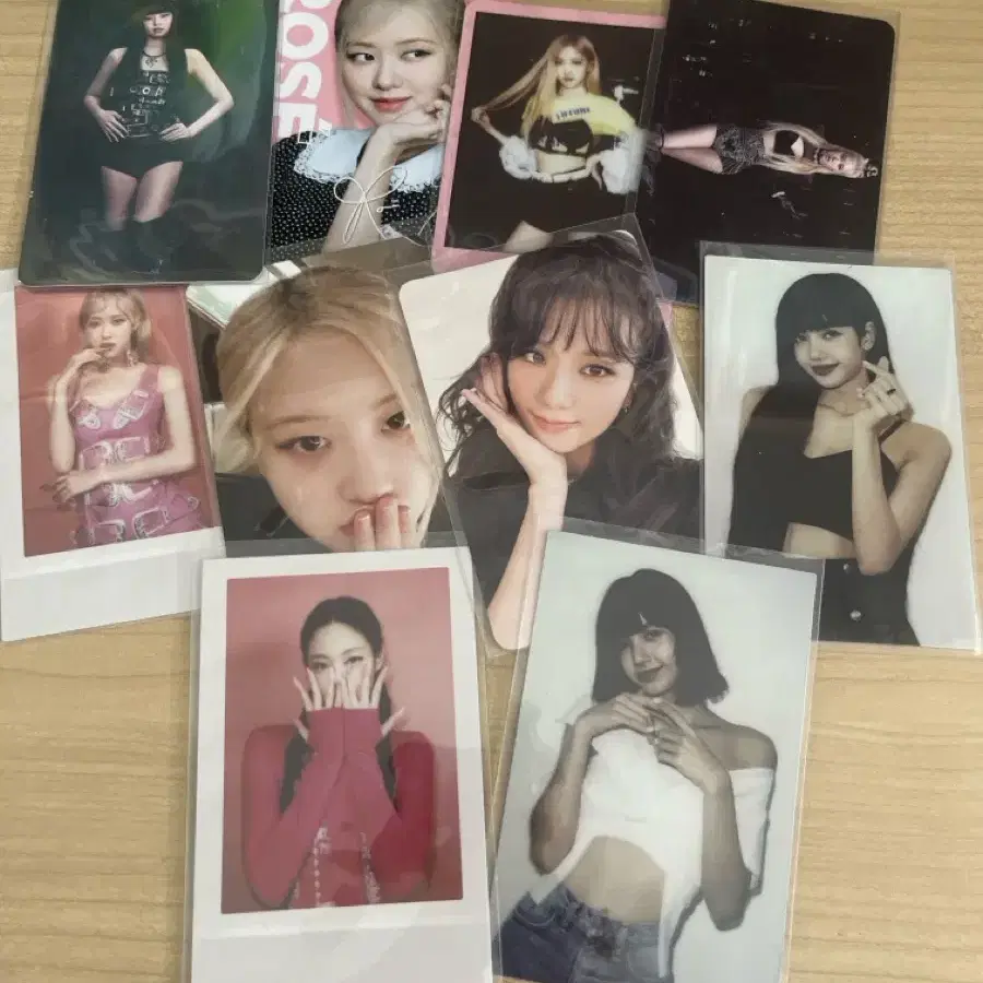 블랙핑크 탈덕처분 제니리사지수로제 포카