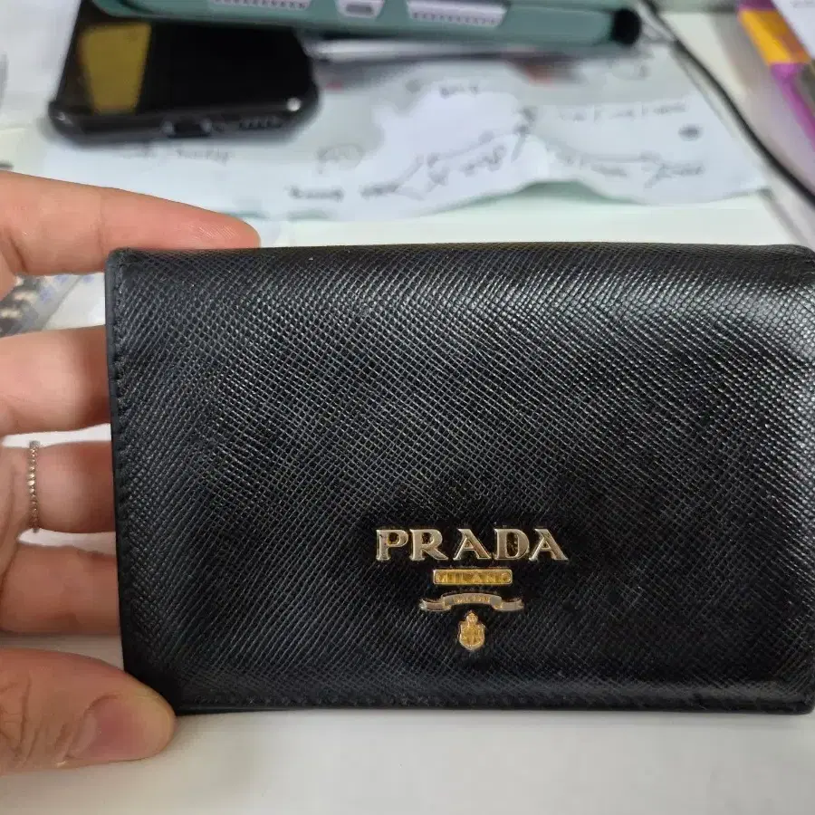 프라다 사피아 카드지갑 블랙