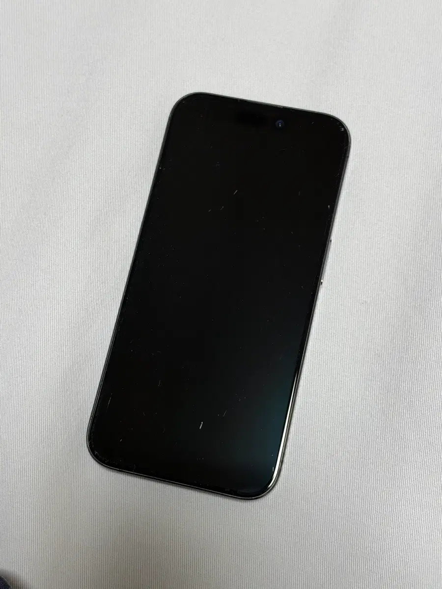 애플 아이폰 15 프로 128GB 파손