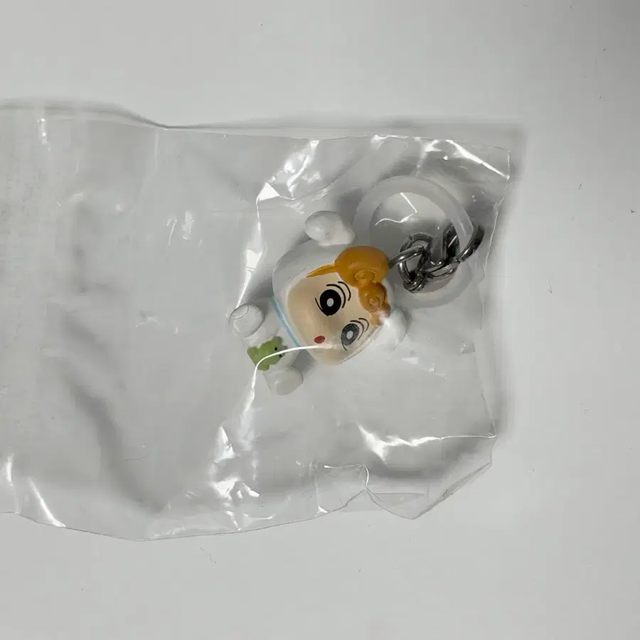 [가챠] 짱구 메지루시 파스텔 컬러 짱아 흰둥이