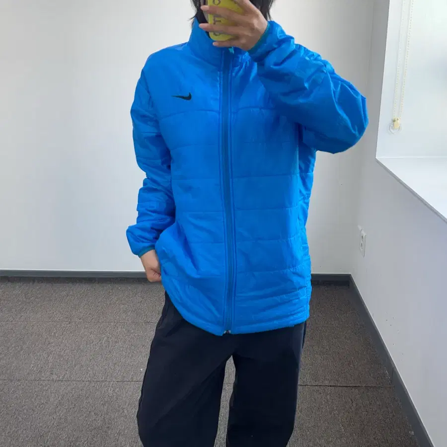 Nike 나이키 블랙 스우시 블루 경량 점퍼