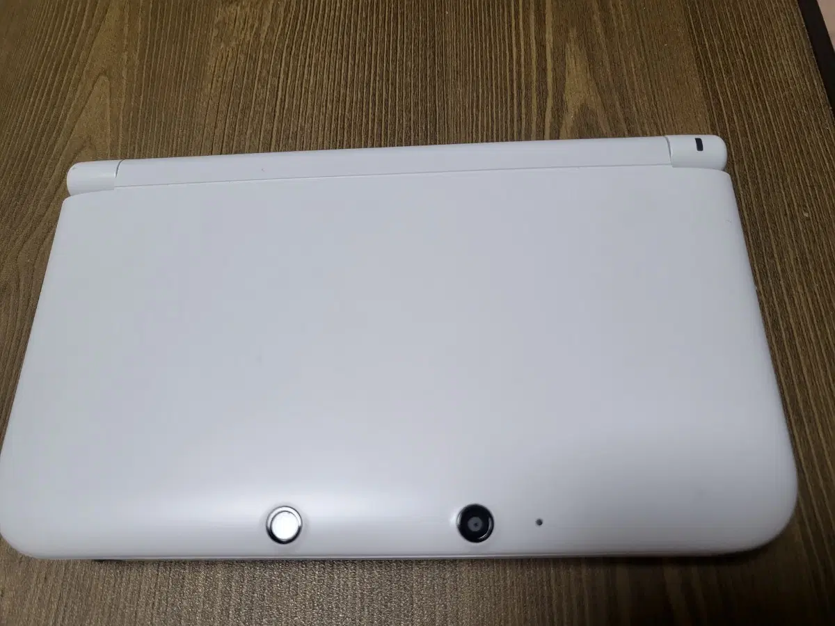 닌텐도 3DS xl 화이트 판매합니다