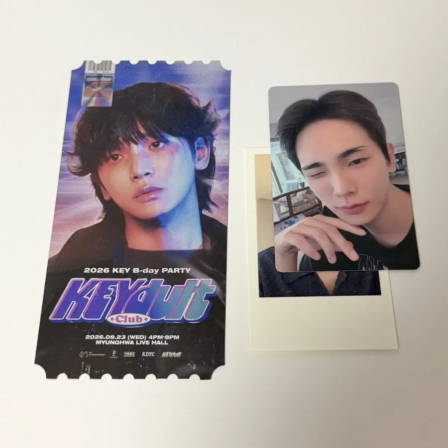 샤이니 키 생일파티 키덜트클럽 입장 특전 포카