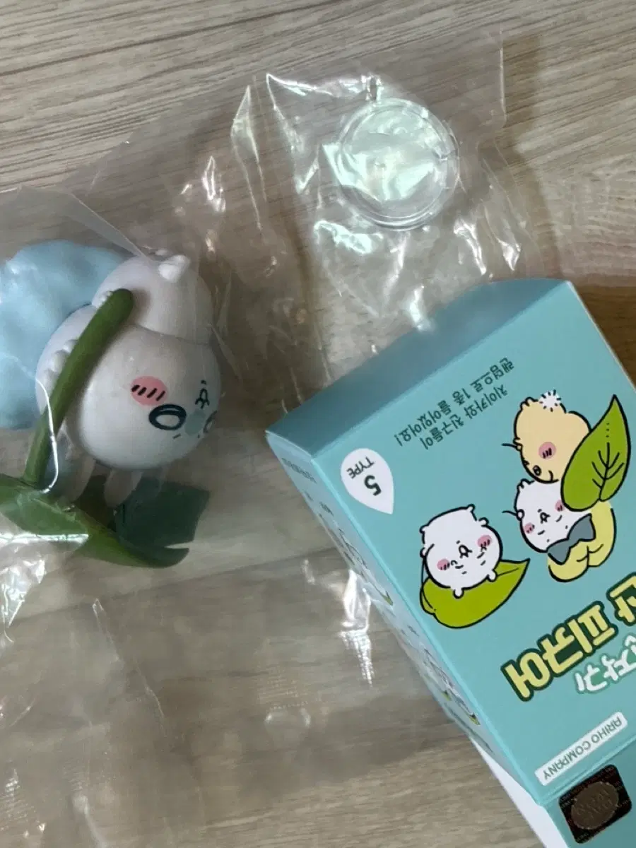 먼작귀 우산 피규어 모몽가