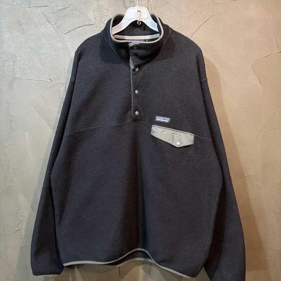 [L] 파타고니아 Patagonia 신칠라 풀오버 플리스