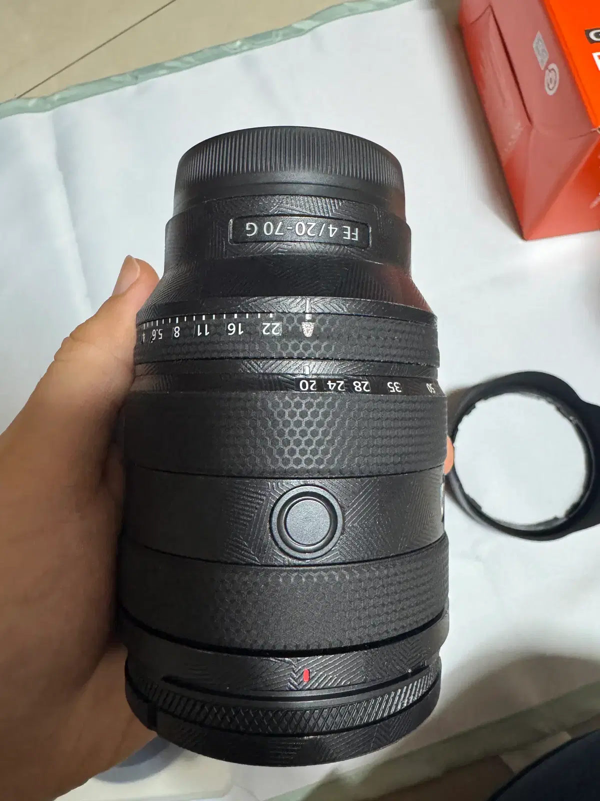 소니 FE 20-70mm F4 G SEL2070G 풀박 / 보증남음 / B+W 필터 포함 / 최상급