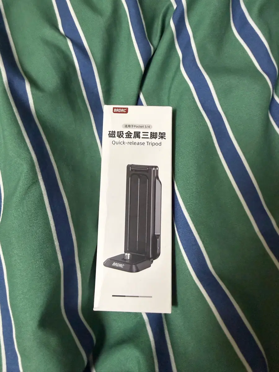 오즈모포켓3/4/4 pro호환 마그넷 삼각대