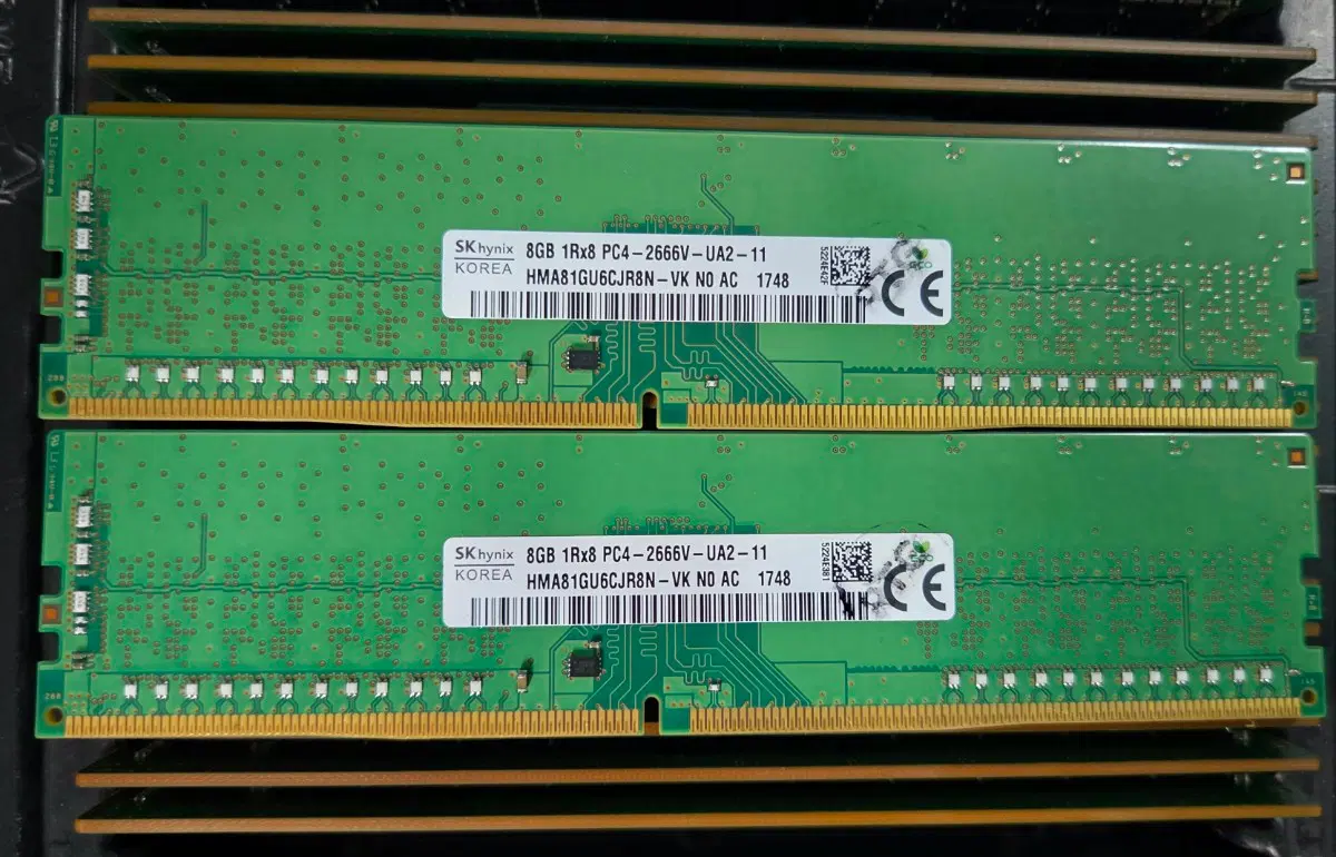 데스크탑용 램 DDR4 8G 2666V 메모리 중고 정상작동
